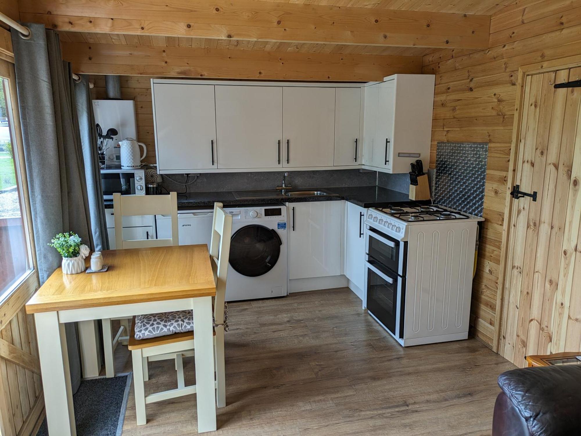 Cosy Cabin Stock Exterior photo
